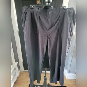 32 Degrees Women's Black Capris